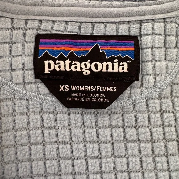 Patagonia Light Blue Pullover - Picture 3 of 3
